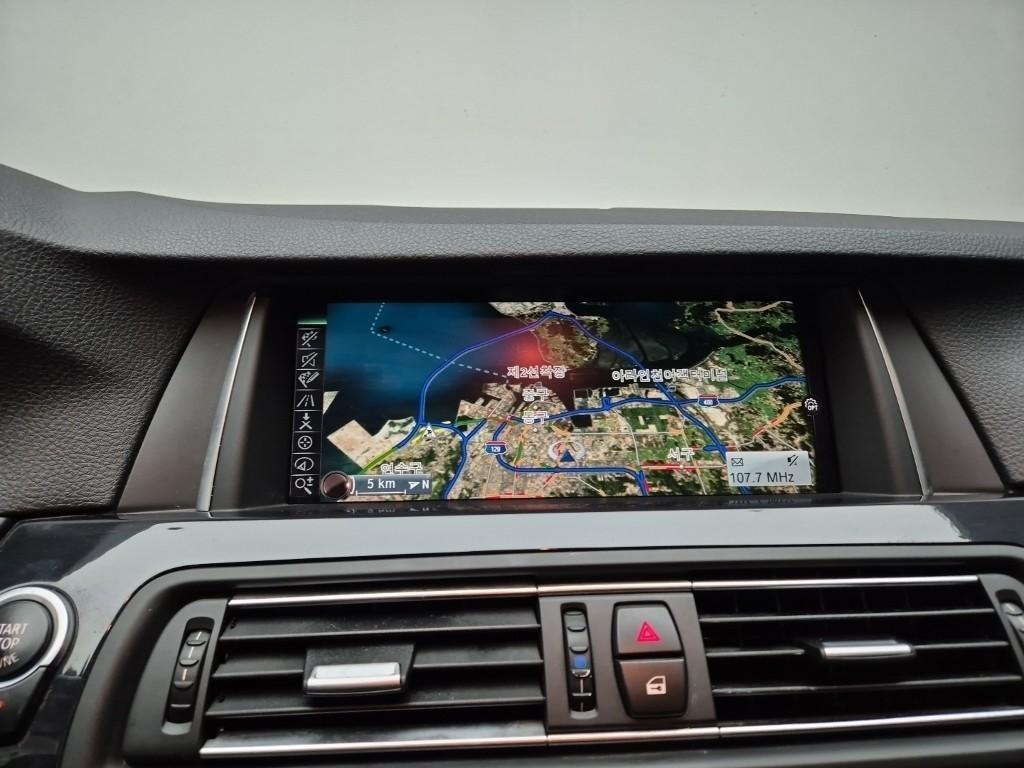 BMW 5 Series 2016 Negro - Importación desde Corea - HF Imports Iquique - Foto 14