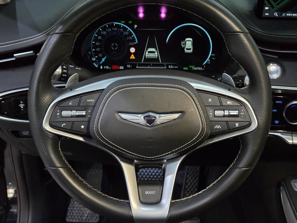 Genesis GV70 - Vista 9