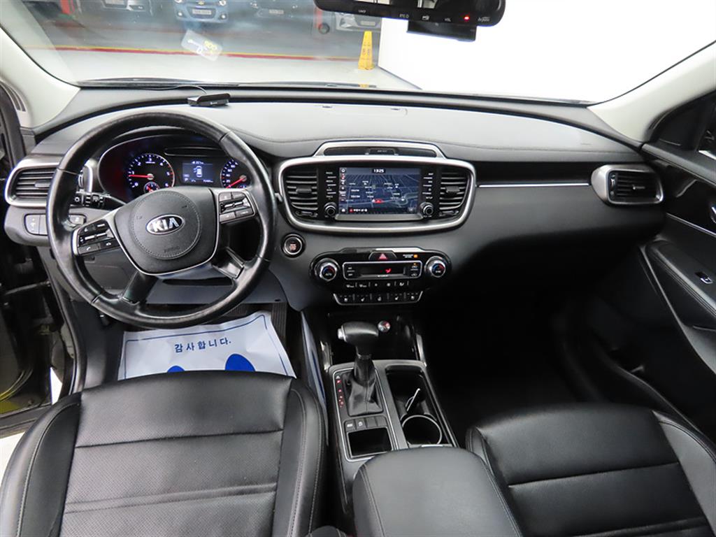 KIA Sorento - Vista 7