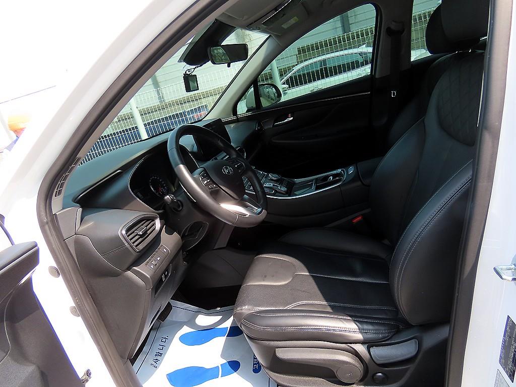 HYUNDAI Santa Fe - Vista 5