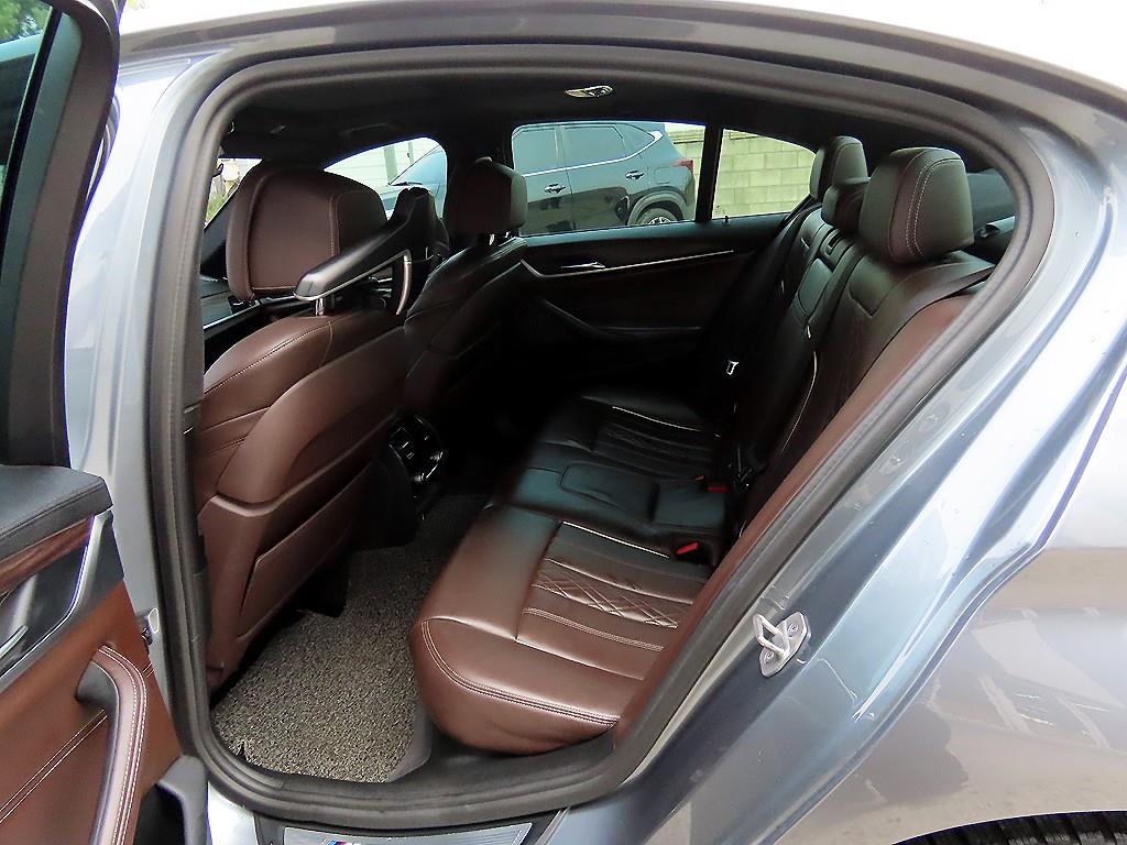 BMW 5 Series - Vista 6