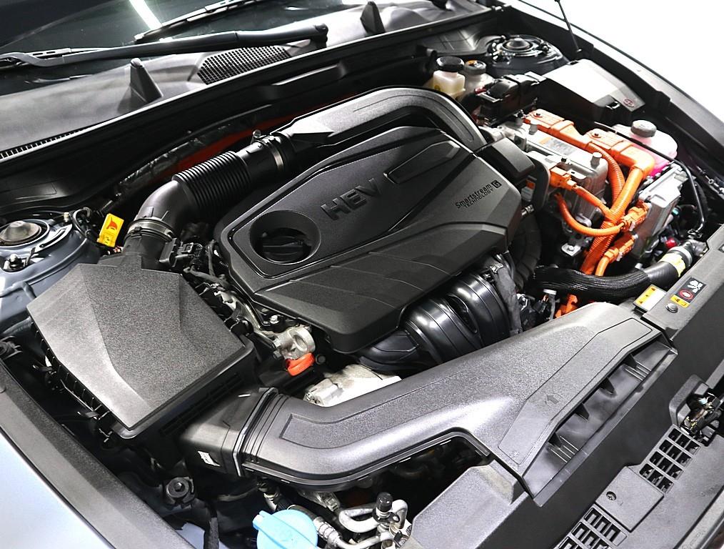 HYUNDAI Sonata - Vista 6