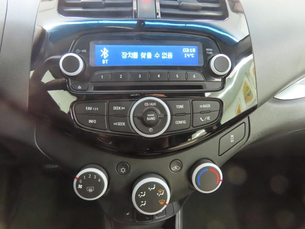 Chevrolet Spark - Vista 12