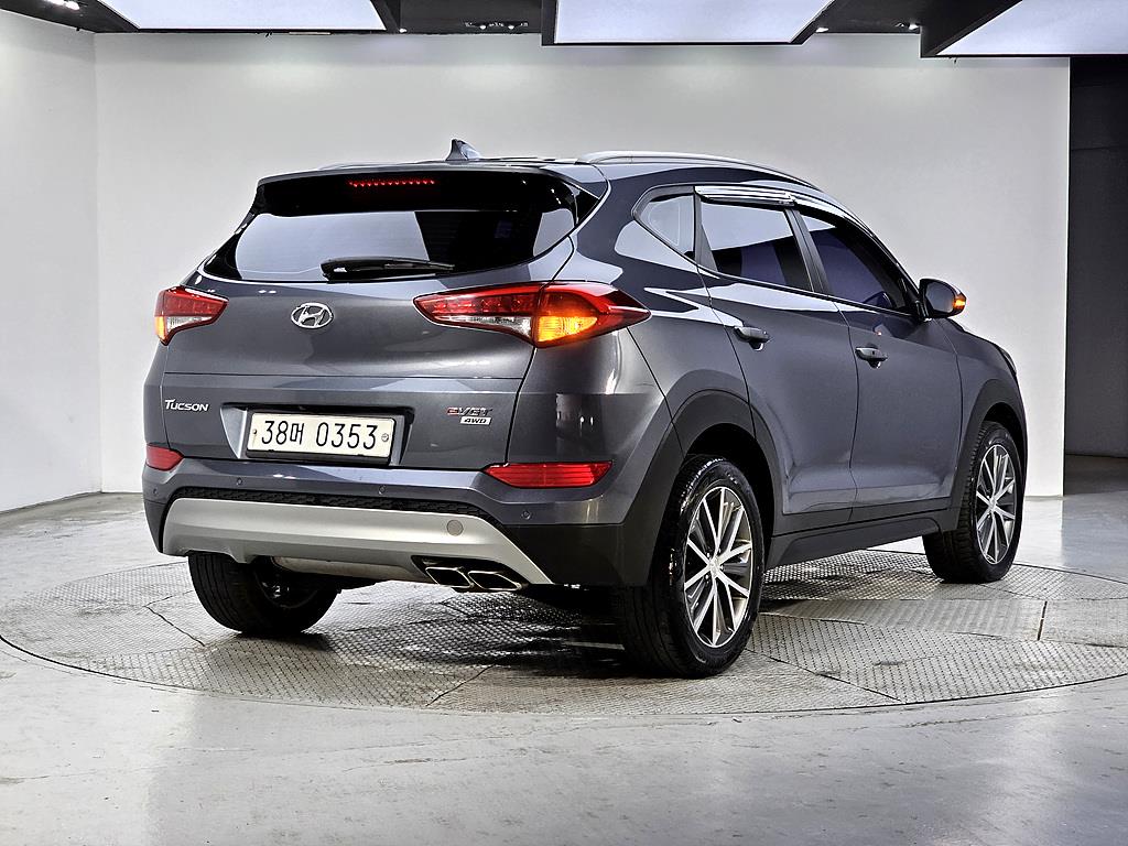 HYUNDAI Tucson - Vista 4