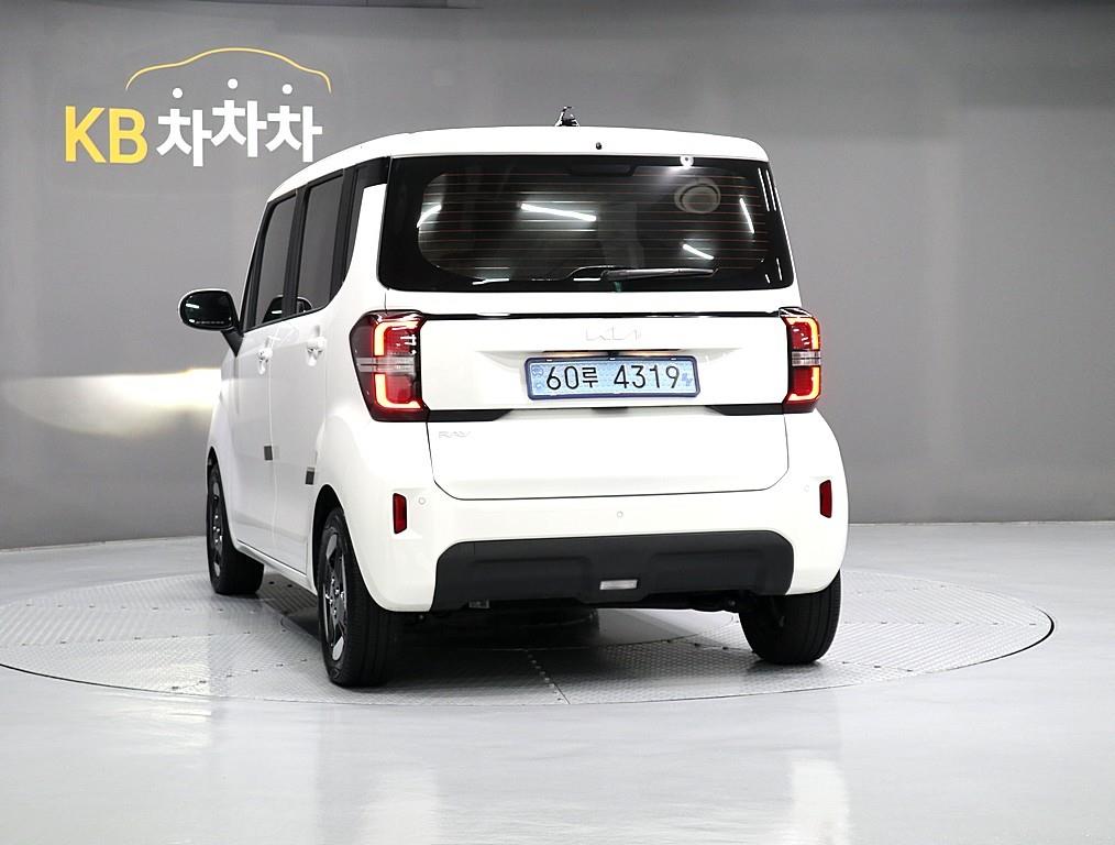 KIA Ray - Vista 4