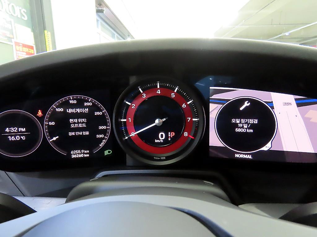 Porsche 911 - Vista 8