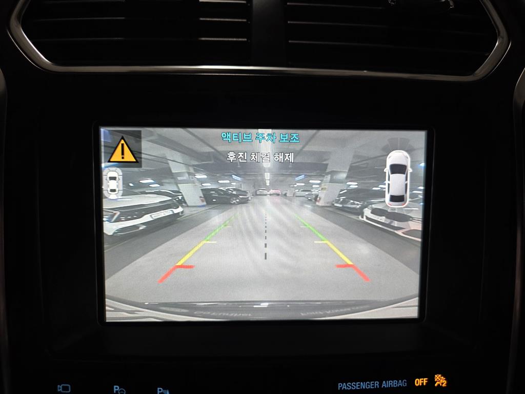 Ford Explorer - Vista 12