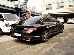 Genesis G80 - Vista 8