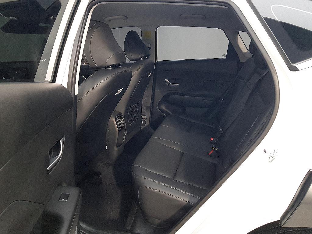 HYUNDAI Kona - Vista 9