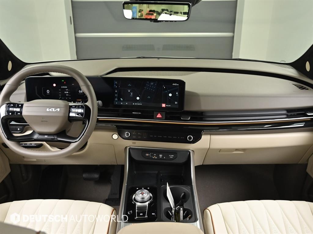 KIA Carnival - Vista 7