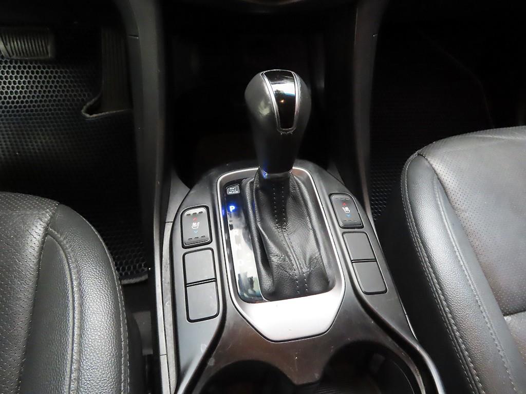 HYUNDAI Santa Fe - Vista 10