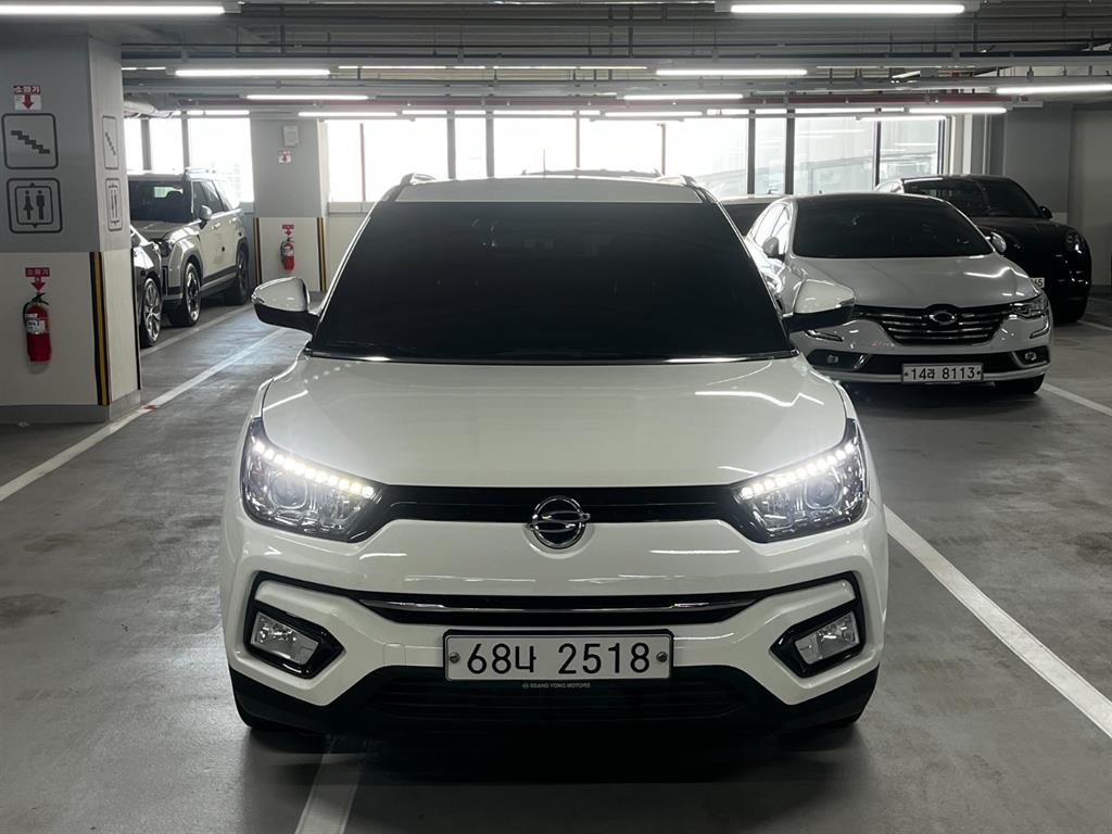 Ssangyong Tivoli 2019 Blanco - Importación desde Corea - HF Imports Iquique - Foto 1