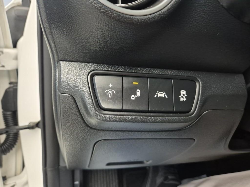 KIA K3 2019 Blanco - Importación desde Corea - HF Imports Iquique - Foto 17