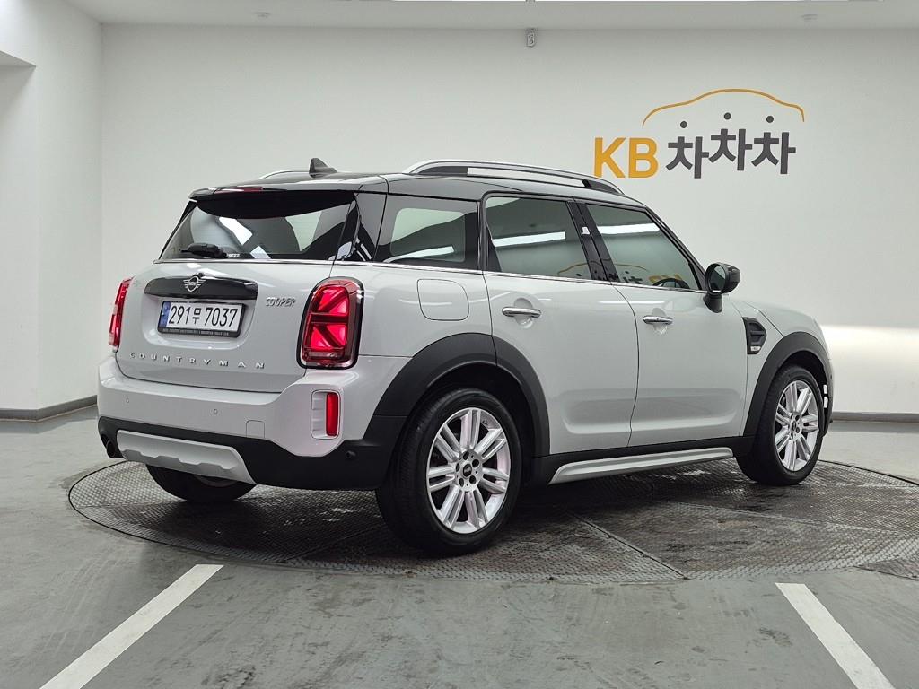 Mini Countryman - Vista 4