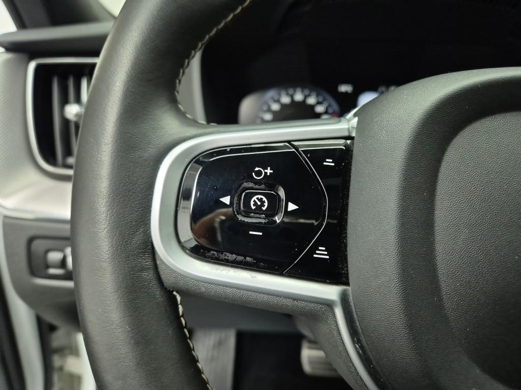 Volvo XC60 2021 Blanco - Importación desde Corea - HF Imports Iquique - Foto 16