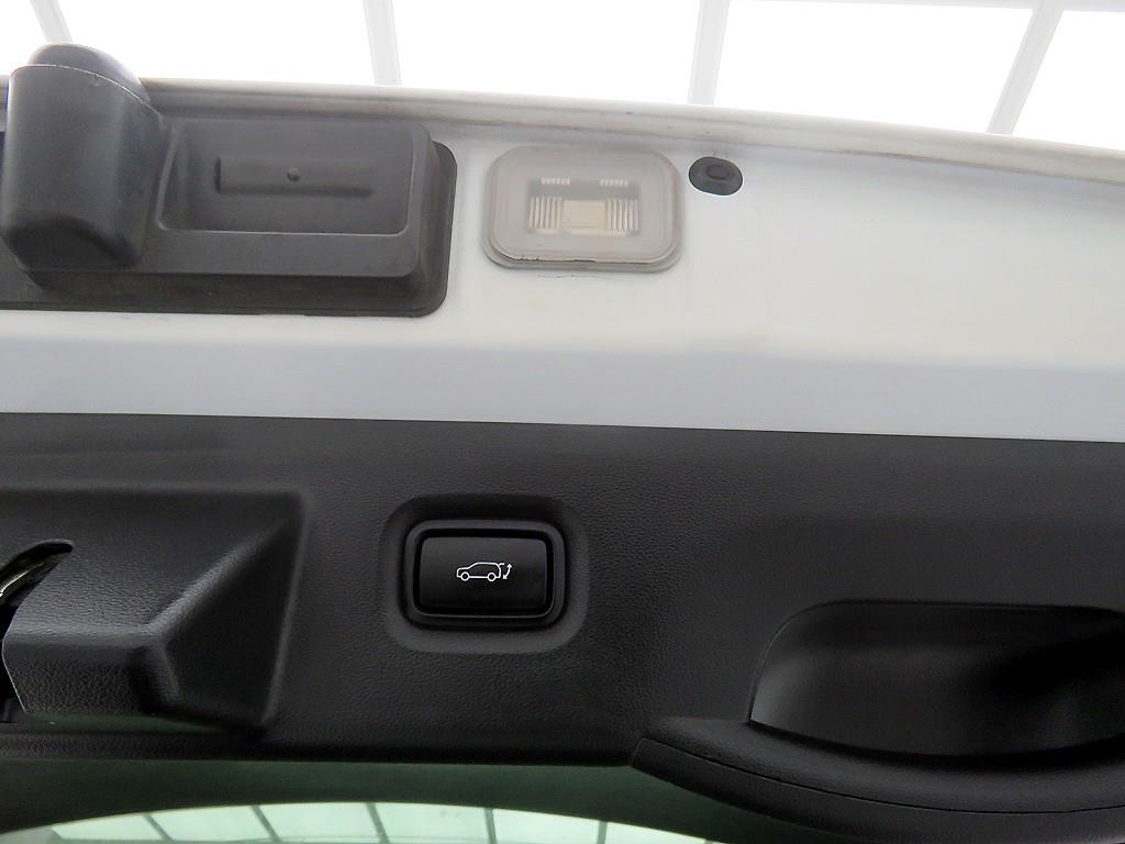 HYUNDAI Ioniq 5 - Vista 6