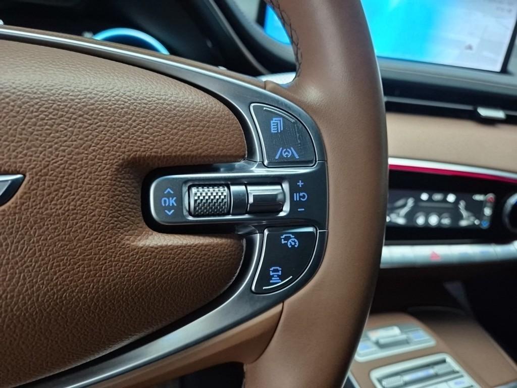 Genesis GV70 2023 Blanco - Importación desde Corea - HF Imports Iquique - Foto 16