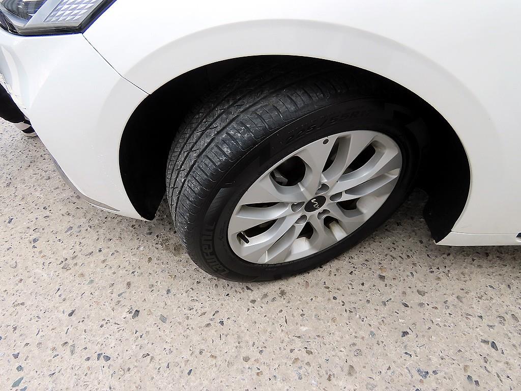 KIA K8 2022 Blanco - Importación desde Corea - HF Imports Iquique - Foto 19