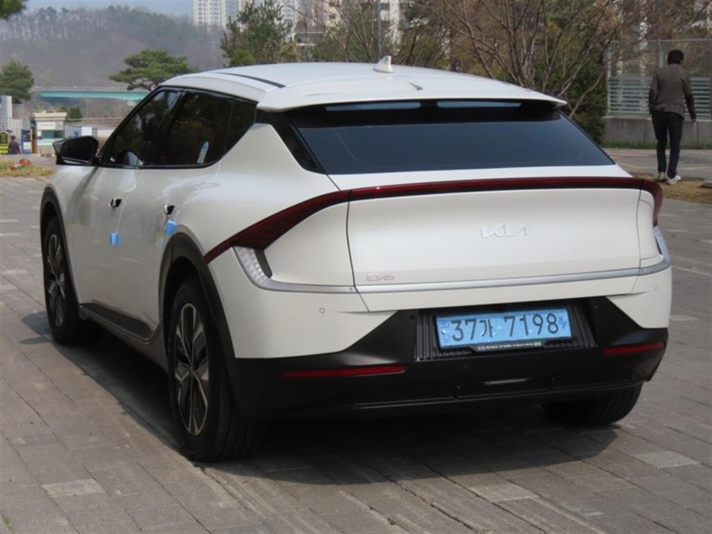 KIA EV6 - Vista 7