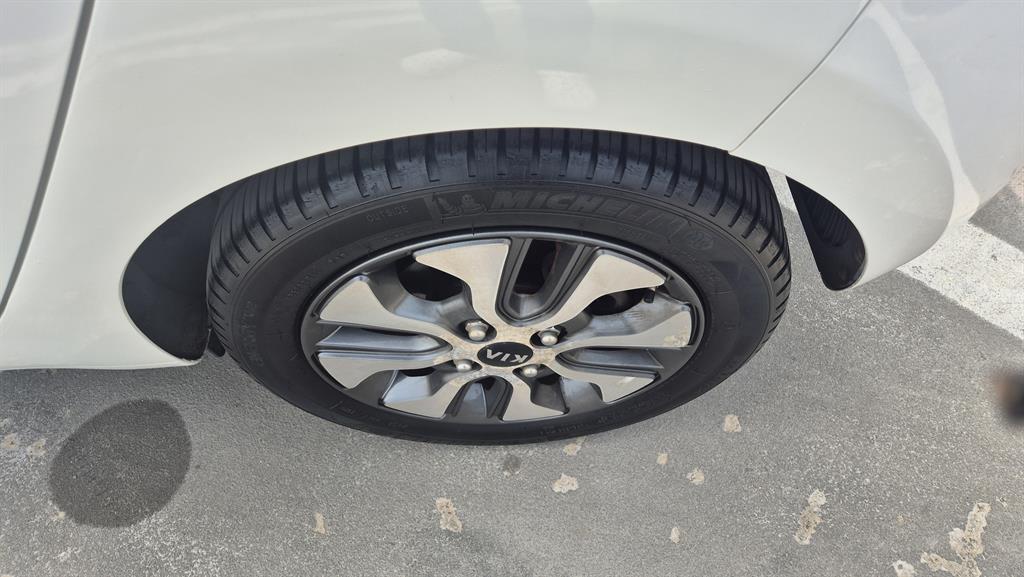 KIA Morning - Vista 11