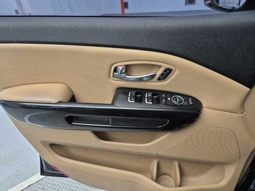 KIA Carnival 2015 Negro - Importación desde Corea - HF Imports Iquique - Foto 16