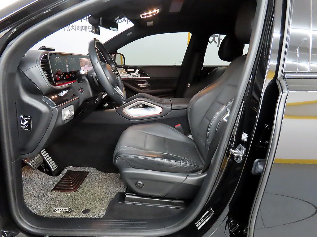 Mercedes Benz GLE Class - Vista 5