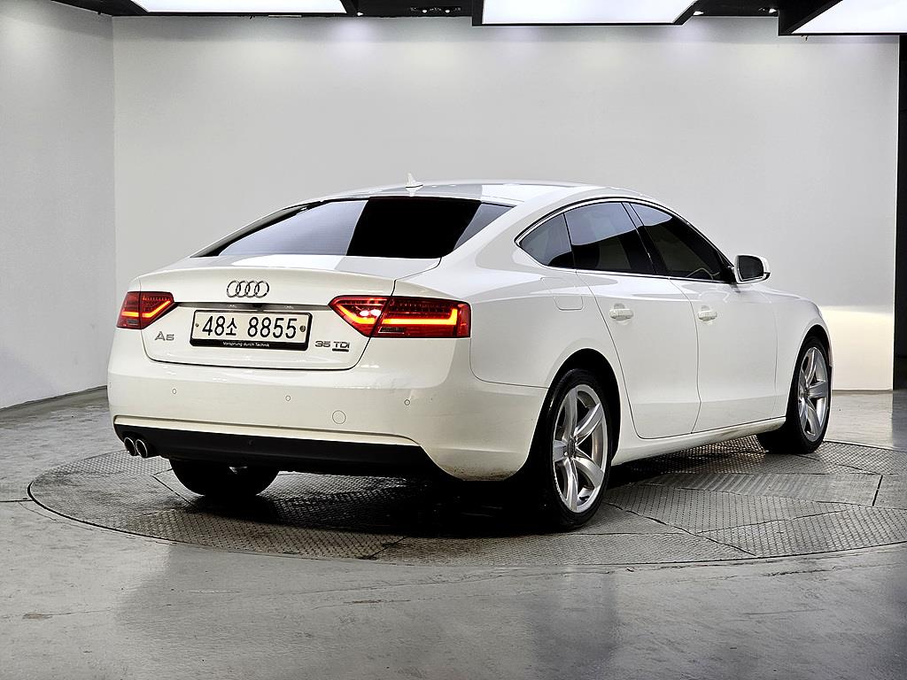 Audi A5 - Vista 4