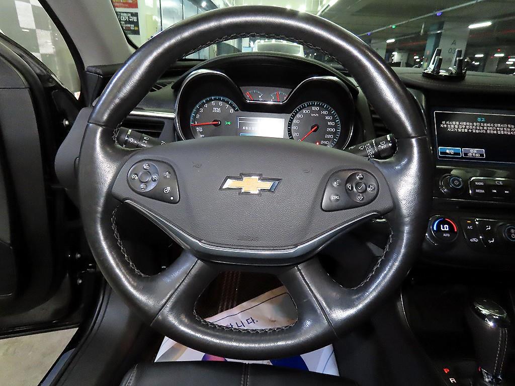 Chevrolet Impala - Vista 8