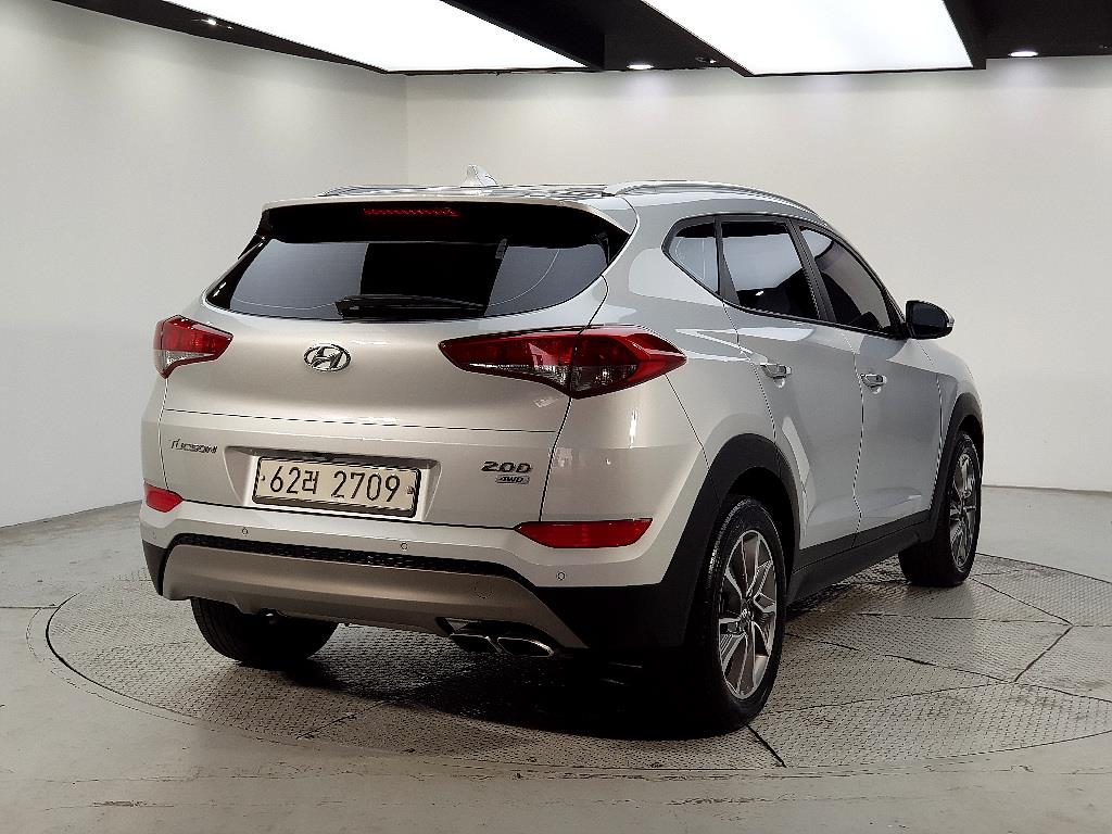 HYUNDAI Tucson - Vista 4