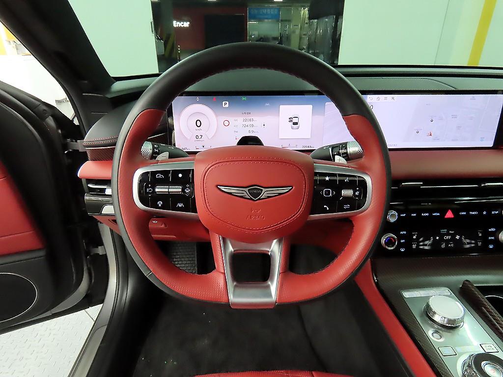 Genesis G80 - Vista 9