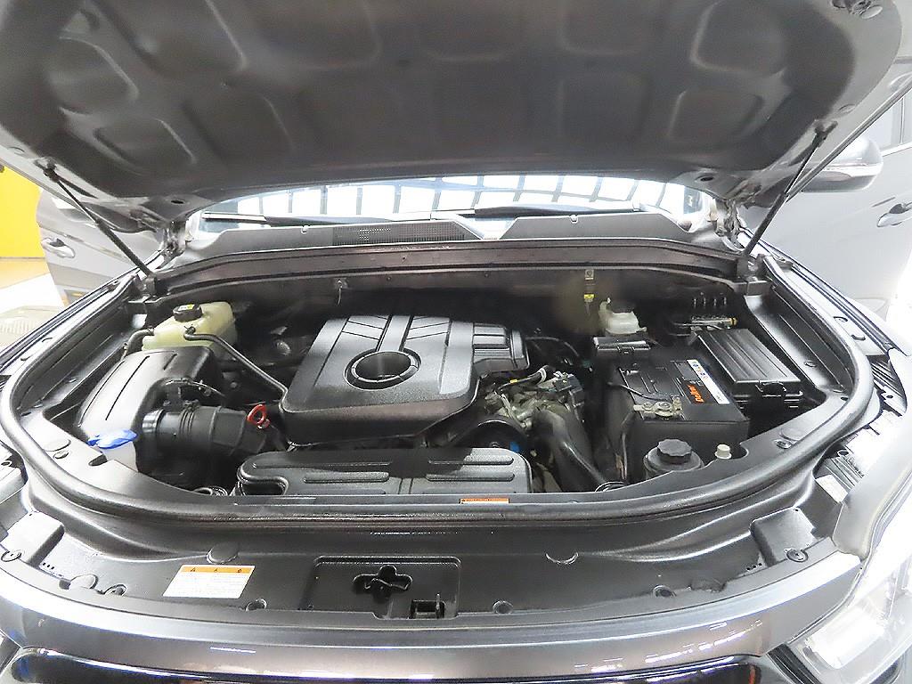 Ssangyong Rexton 2019 Gris - Importación desde Corea - HF Imports Iquique - Foto 8