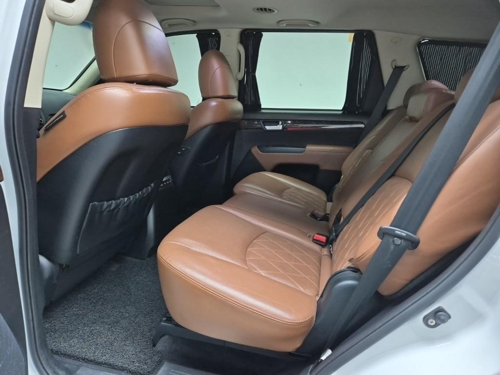 KIA Mohave - Vista 11