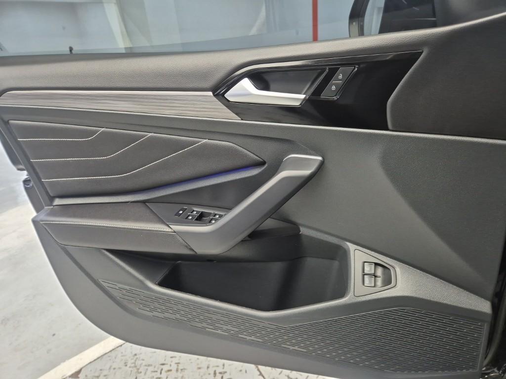 Volkswagen Jetta 2023 Negro - Importación desde Corea - HF Imports Iquique - Foto 17