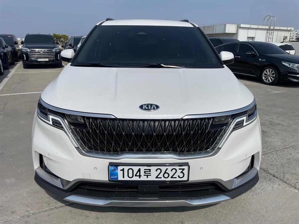 KIA Carnival 2021 Blanco - Importación desde Corea - HF Imports Iquique - Foto 1