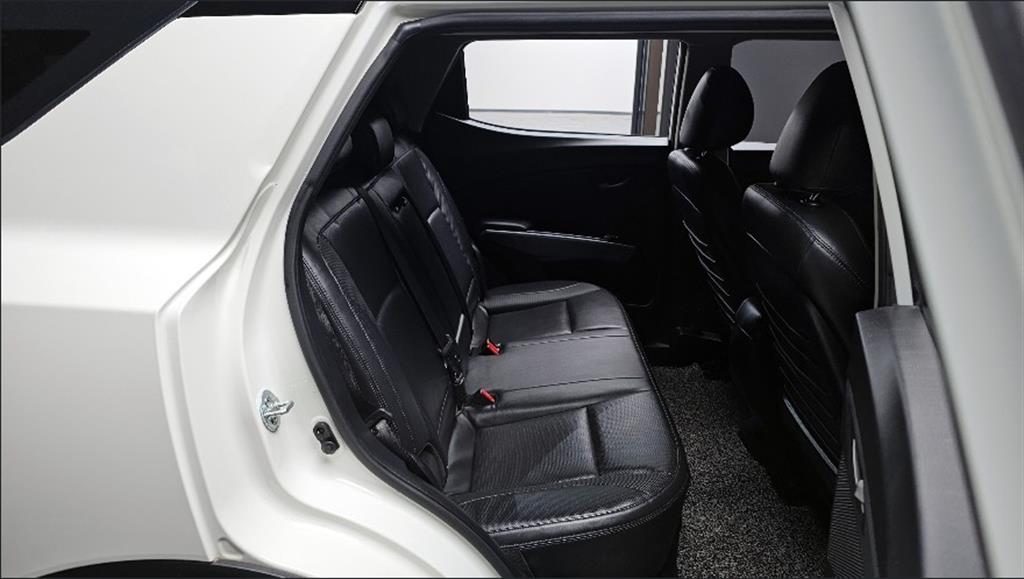 Ssangyong Tivoli - Vista 11