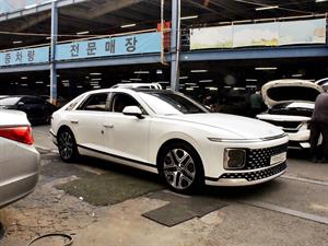 HYUNDAI Grandeur - Vista 4