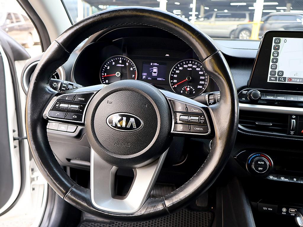 KIA K3 2019 Blanco - Importación desde Corea - HF Imports Iquique - Foto 8