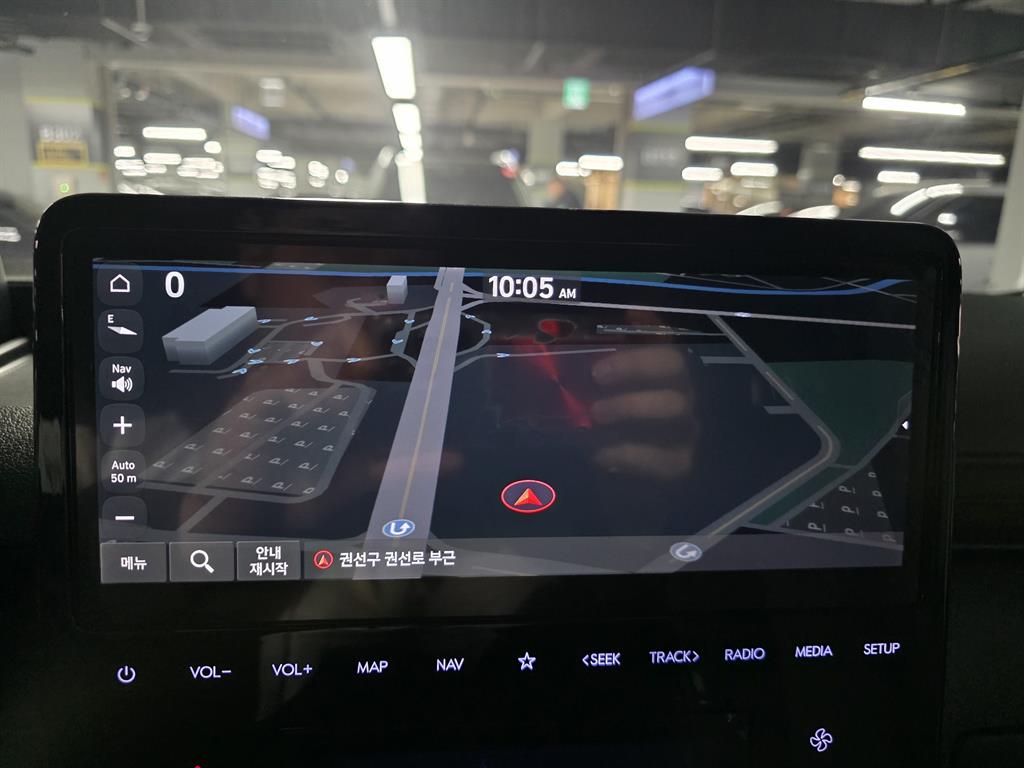 HYUNDAI Staria - Vista 11