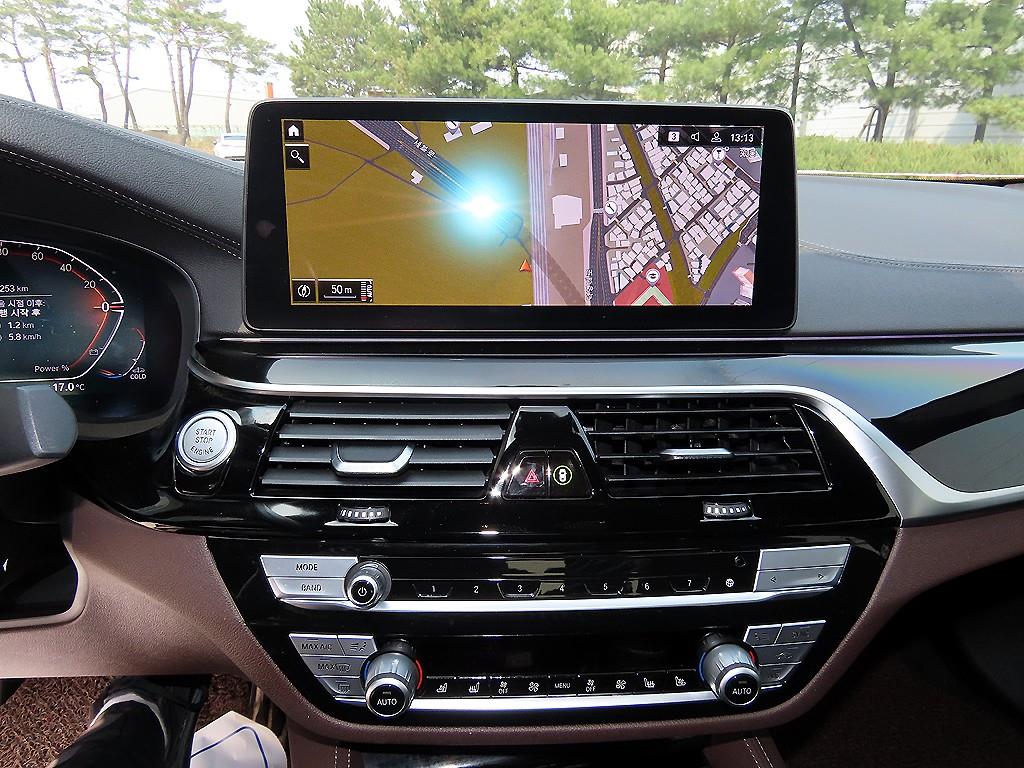 BMW 5 Series - Vista 12