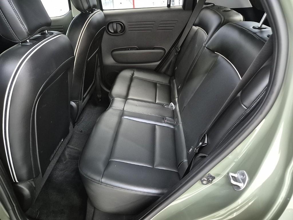 HYUNDAI Casper - Vista 12