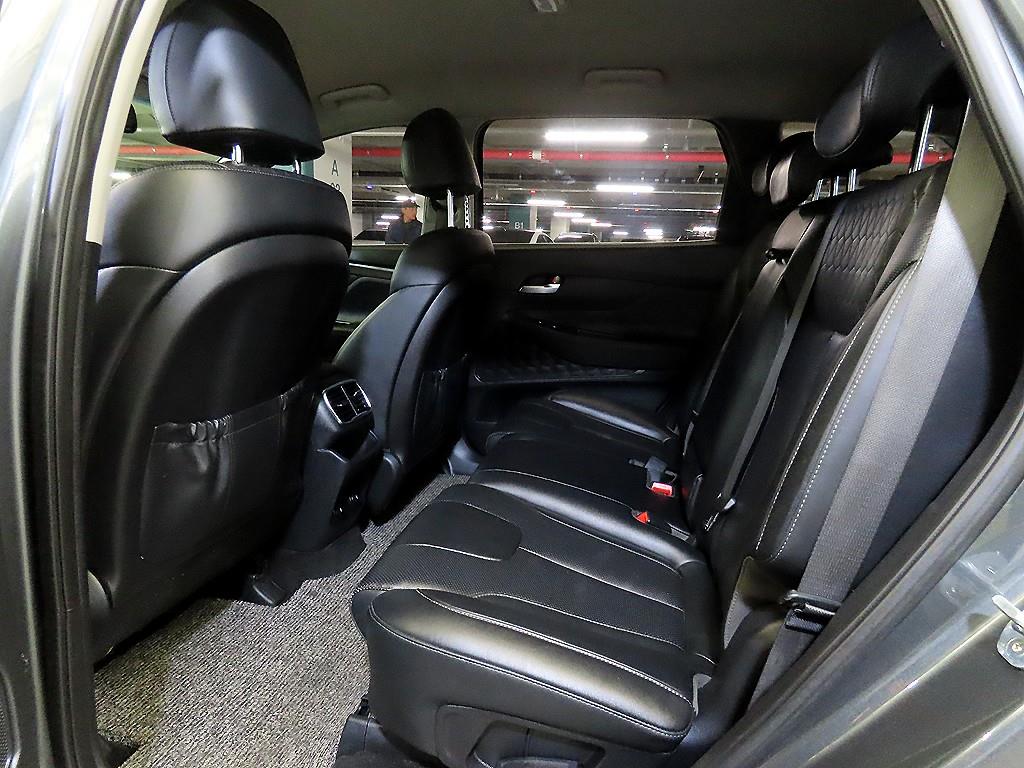 HYUNDAI Santa Fe - Vista 7