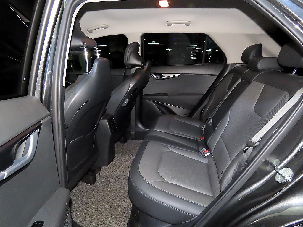 KIA Niro - Vista 7