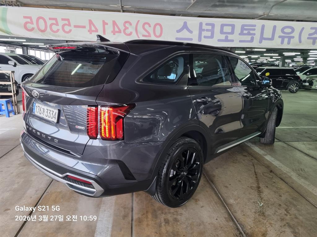 KIA Sorento - Vista 5