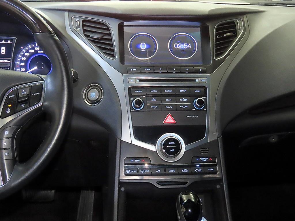 HYUNDAI Grandeur - Vista 11