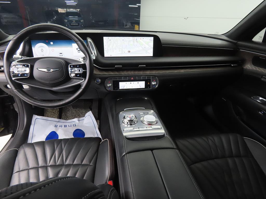 Genesis G90 - Vista 7