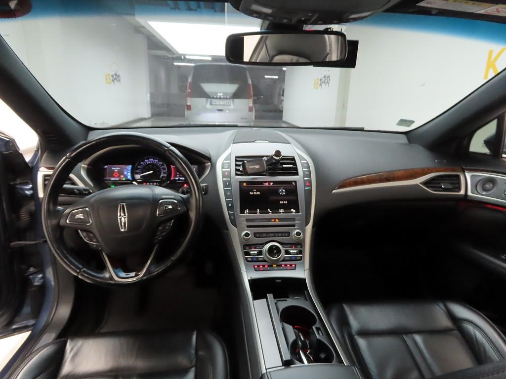 Lincoln MKZ - Vista 7