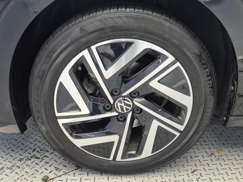 Volkswagen Jetta 2023 Negro - Importación desde Corea - HF Imports Iquique - Foto 19