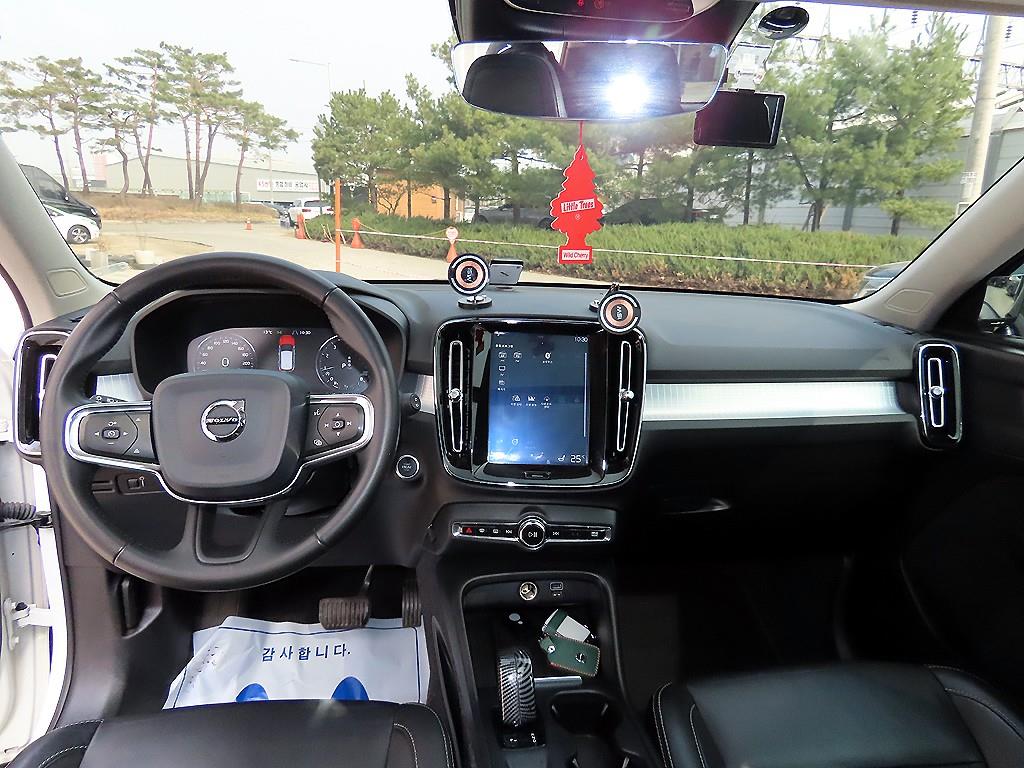 Volvo XC40 - Vista 7