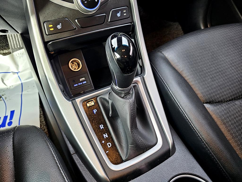 HYUNDAI Avante 2014 Blanco - Importación desde Corea - HF Imports Iquique - Foto 15