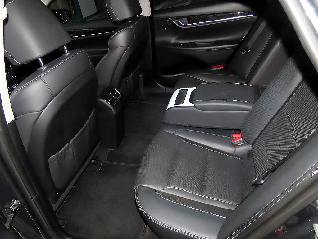 HYUNDAI Grandeur - Vista 7